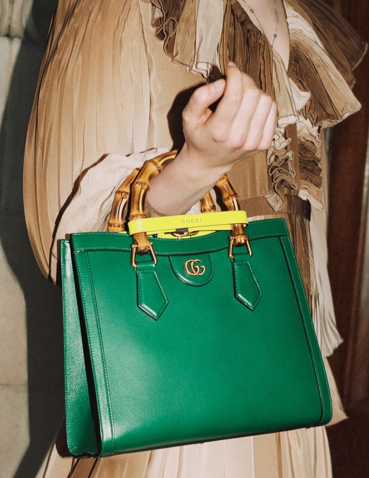 Gucci Diana small tote bag in emerald leather