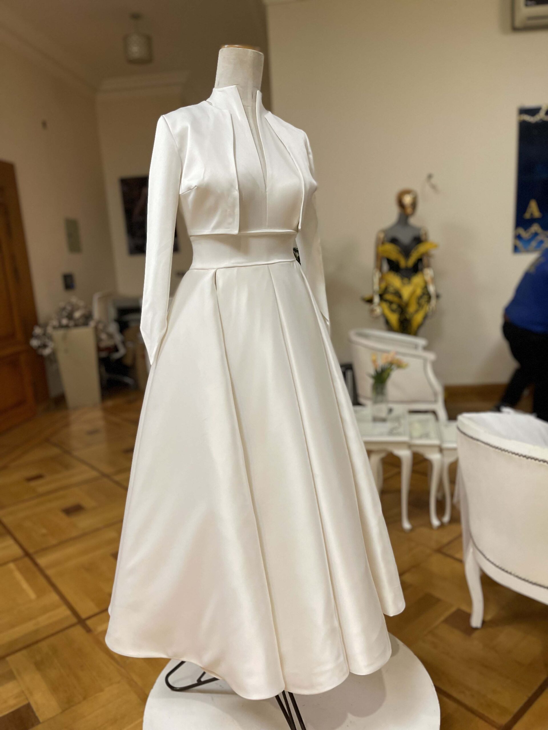Jennifer Gates wedding dress.