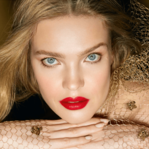 Holiday Beauty look by Guerlain.