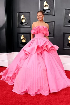 The best and worst looks from the Grammys 2022.
