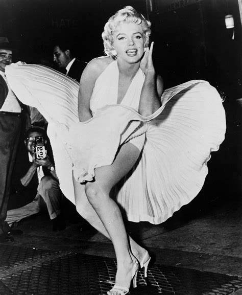 Monroe on the set of The 7 year itch.