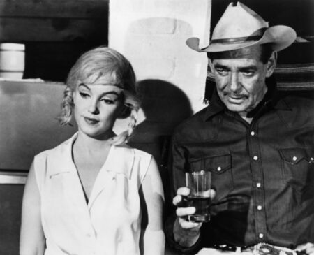 Monroe with Clark Gable on the set of "Misfits".